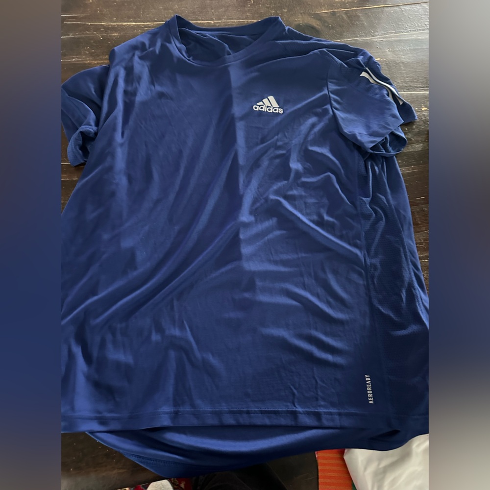 Adidas XL soccer shirt